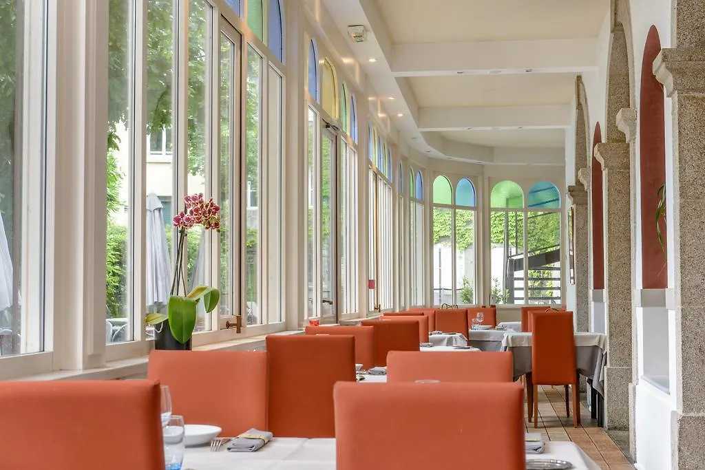 Hotel Au Pavillon Du Frene Lacaune